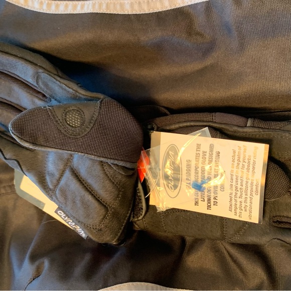 Motorcycle Riding Jacket & Gloves Bundle - Size Medium - Picture 11 of 11